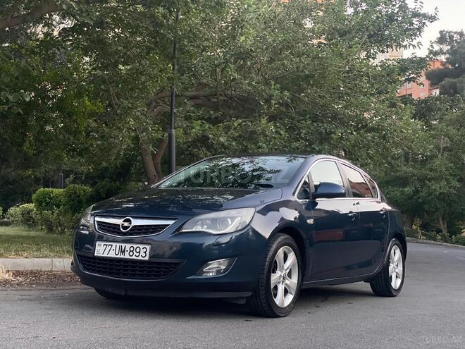 Opel Astra 2010, 183,000 km - 1.4 l - Bakı