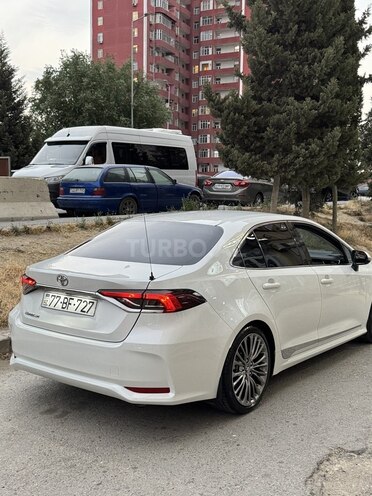 Toyota Corolla 2021, 72,000 km - 1.6 l - Bakı