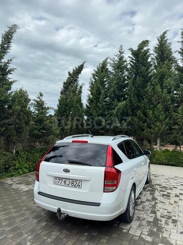 Kia  2010, 276,713 km - 1.6 l - Bakı