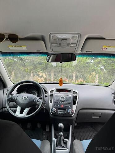 Kia  2010, 276,713 km - 1.6 l - Bakı