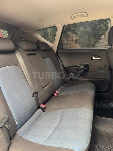 Kia  2010, 276,713 km - 1.6 l - Bakı