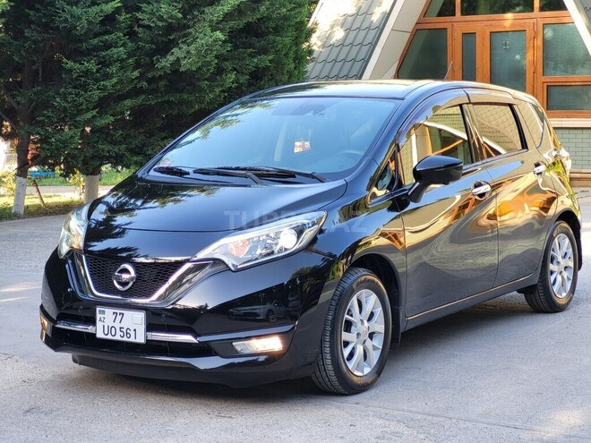 Nissan Note-2