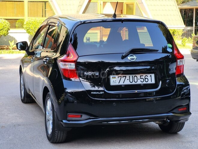 Nissan Note-10