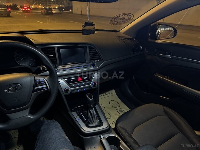Hyundai Elantra 2018, 91,500 km - 2.0 л - Bakı