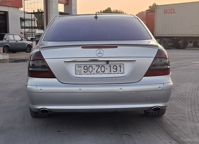Mercedes E 220 d 2002, 473,000 km - 2.2 l - Bakı