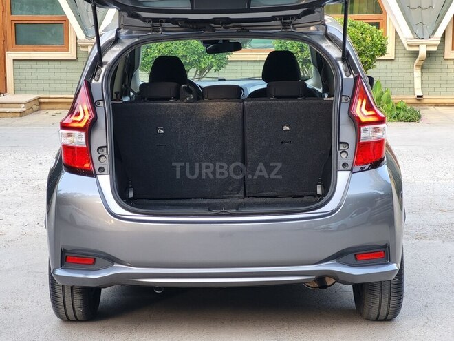 Nissan Note-6