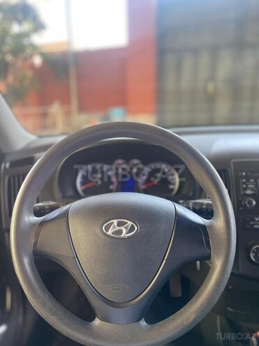 Hyundai i30 2010, 155,668 km - 1.4 l - Gəncə