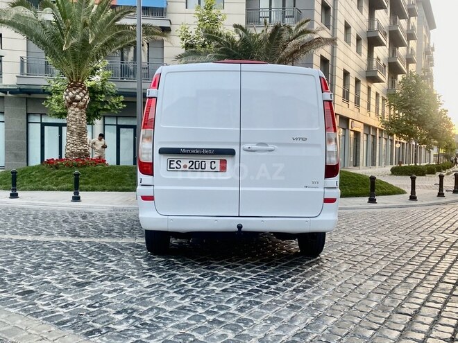 Mercedes Vito 111 2008, 214,000 km - 2.2 л - Bakı