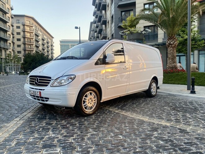 Mercedes Vito 111 2008, 214,000 km - 2.2 л - Bakı
