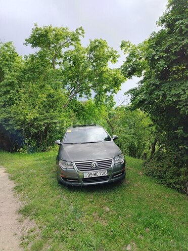Volkswagen Passat 2006, 222,225 km - 2.0 l - Gəncə