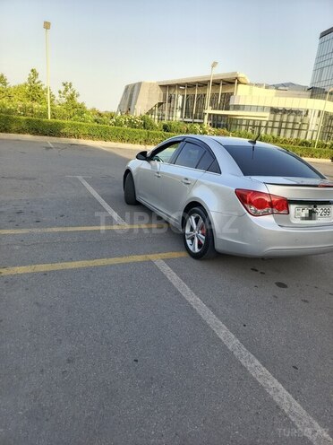 Chevrolet Cruze 2011, 225,000 km - 1.4 l - Şəki