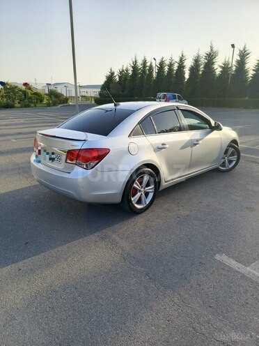 Chevrolet Cruze 2011, 225,000 km - 1.4 l - Şəki