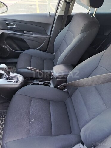 Chevrolet Cruze 2011, 225,000 km - 1.4 l - Şəki