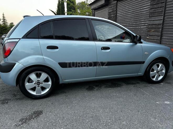 Kia Rio 2007, 256,000 km - 1.4 l - Qəbələ
