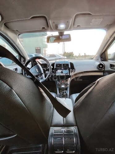 Chevrolet Aveo-4