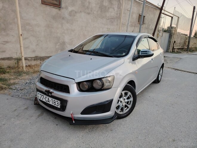 Chevrolet Aveo-3