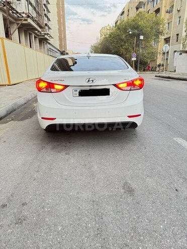 Hyundai Elantra 2014, 198,071 km - 1.8 l - Bakı