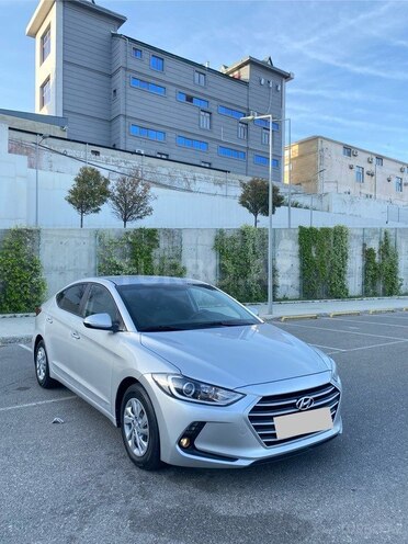 Hyundai Elantra 2018, 194,000 km - 1.6 л - Bakı