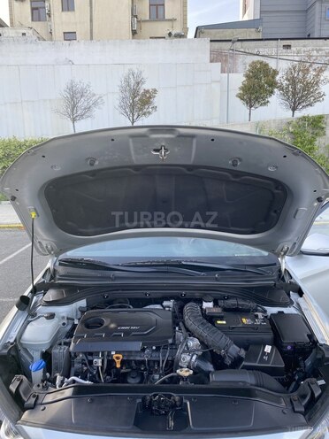 Hyundai Elantra 2018, 194,000 km - 1.6 л - Bakı