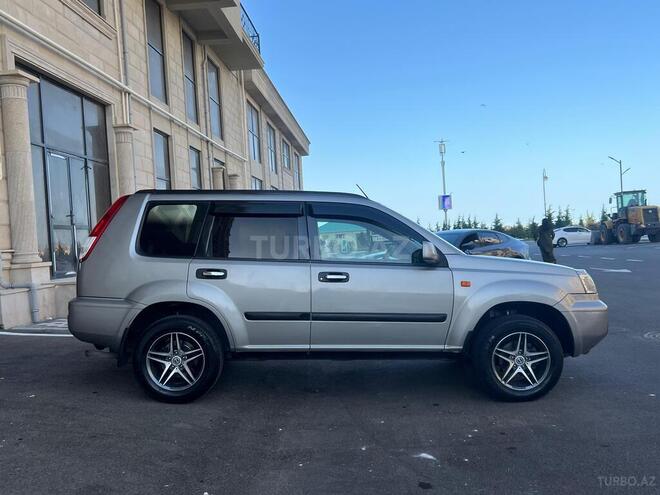 Nissan X-Trail 2002, 261,037 km - 2.0 л - Sumqayıt