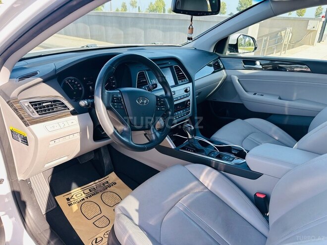 Hyundai Sonata-7
