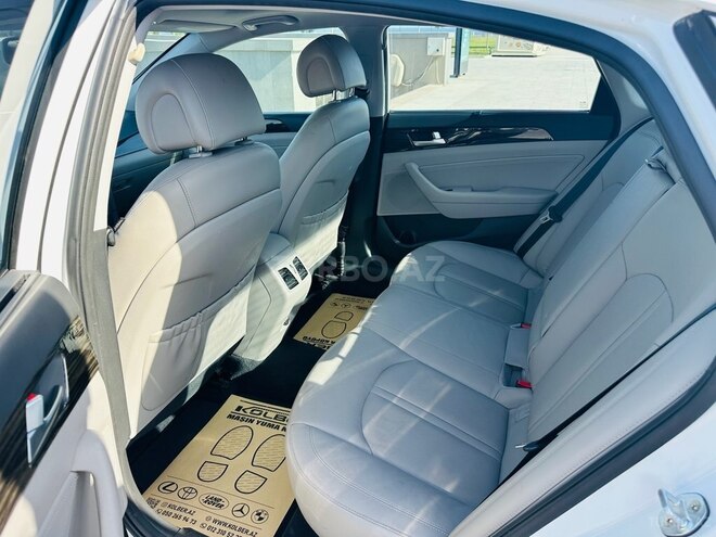 Hyundai Sonata-8