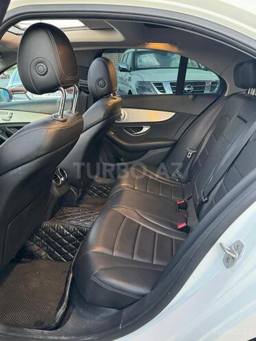 Mercedes C 300-13