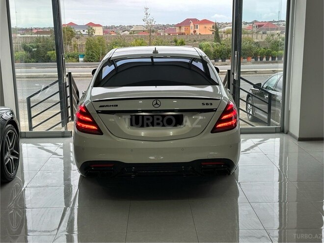 Mercedes  2015, 118,500 km - 5.5 l - Bakı