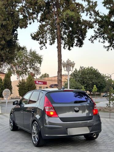 Hyundai i30 2009, 190,000 km - 1.6 l - İmişli