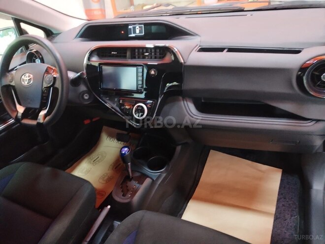 Toyota Aqua 2018, 105,000 km - 1.5 l - Bakı