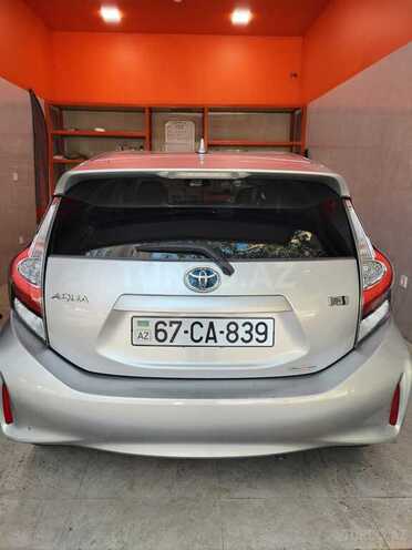 Toyota Aqua 2018, 105,000 km - 1.5 l - Bakı