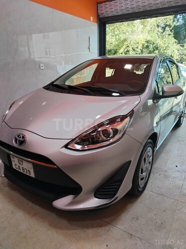 Toyota Aqua 2018, 105,000 km - 1.5 l - Bakı