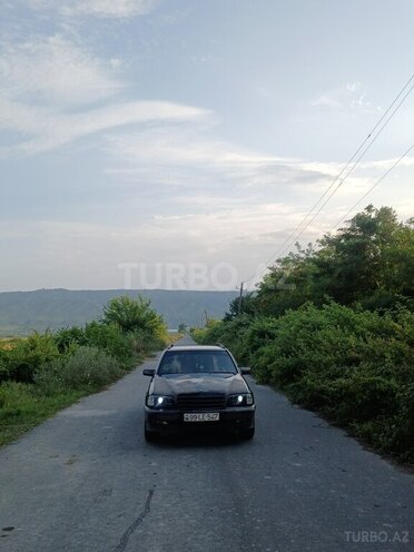 Mercedes C 200 1999, 552,417 km - 2.0 л - Zaqatala