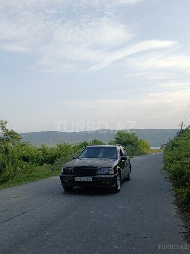 Mercedes C 200 1999, 552,417 km - 2.0 л - Zaqatala