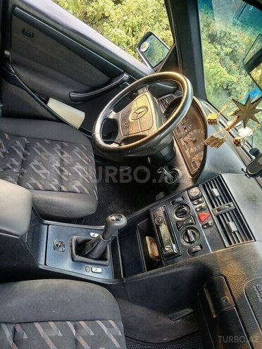 Mercedes C 200 1999, 552,417 km - 2.0 л - Zaqatala