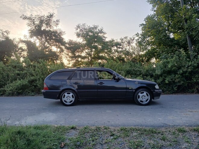 Mercedes C 200 1999, 552,417 km - 2.0 л - Zaqatala