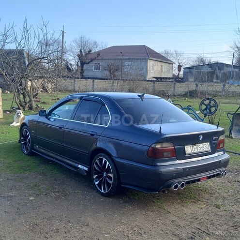 BMW 530 2002, 390,928 km - 2.9 l - Masallı