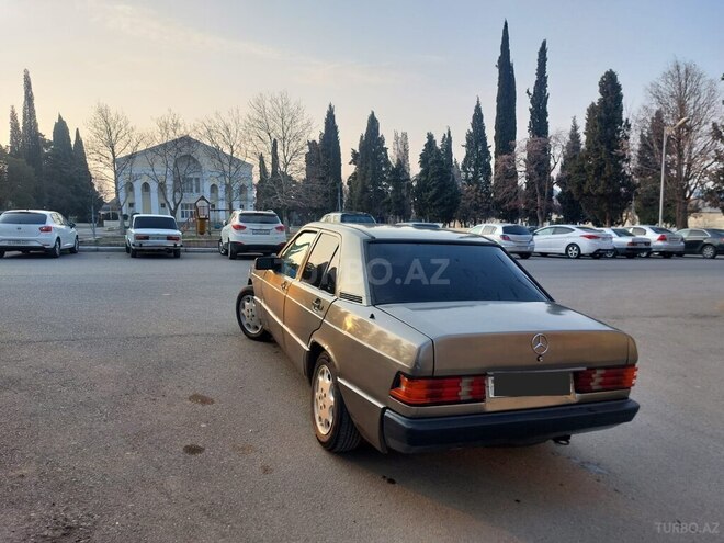 Mercedes 190 1990, 311,000 km - 1.8 l - Gəncə