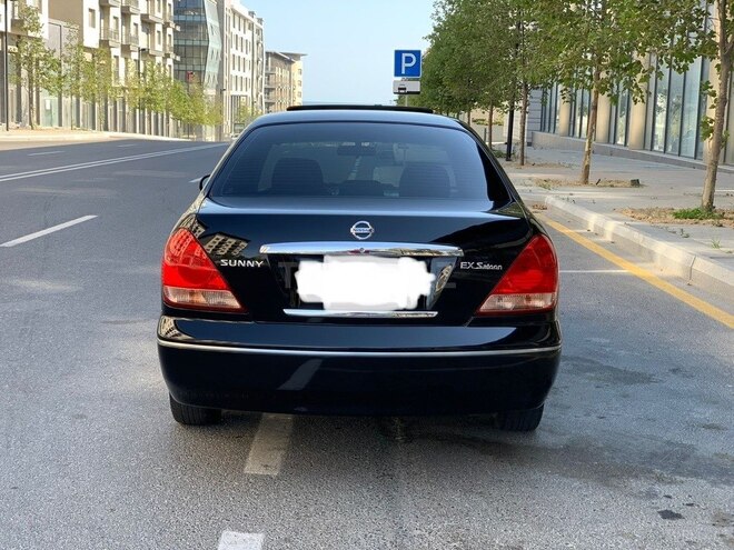 Nissan Sunny 2006, 340,000 km - 1.6 l - Bakı