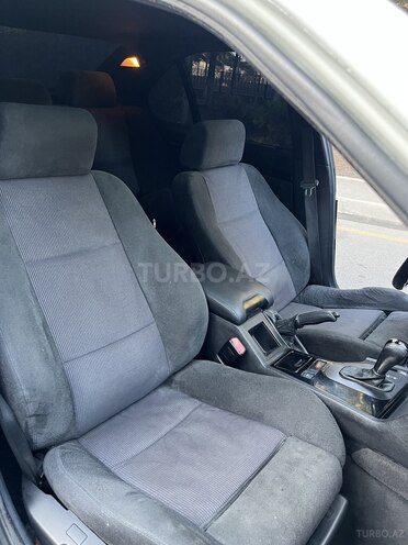 BMW 525 2001, 291,959 km - 2.5 l - Sumqayıt
