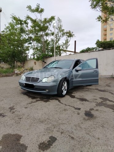 Mercedes C 180 2004, 280,000 km - 1.8 l - Bakı