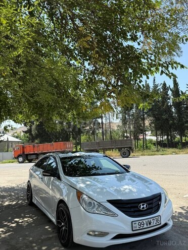 Hyundai Sonata 2014, 185,075 km - 2.0 л - Tovuz