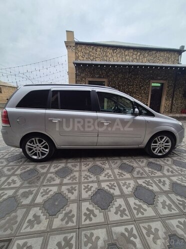 Opel Zafira 2005, 283,051 km - 2.2 l - Gəncə