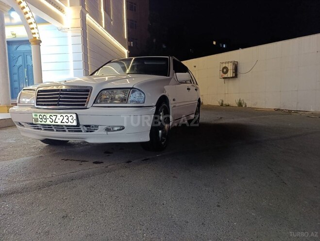 Mercedes C 220 d 2000, 334,000 km - 2.2 l - Bakı