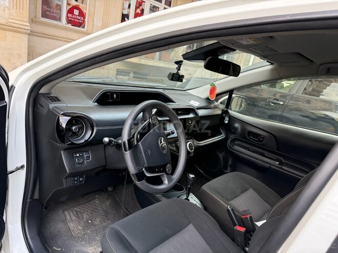 Toyota Aqua 2019, 141,000 km - 1.5 л - Bakı