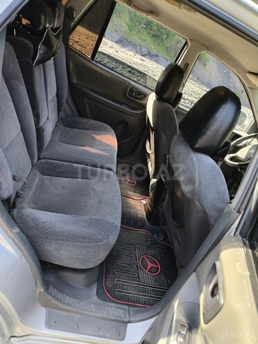 Hyundai Santa Fe 2001, 261,916 km - 2.4 l - Qax