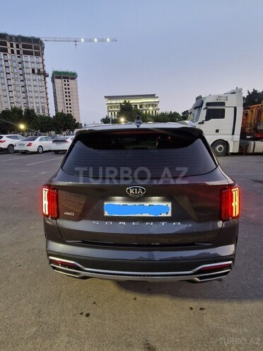 Kia Sorento-2