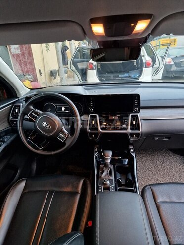 Kia Sorento-13