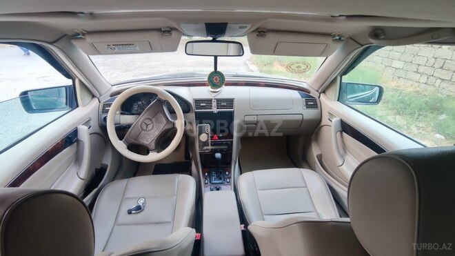 Mercedes C 230 1998, 327,000 km - 2.3 л - Bakı