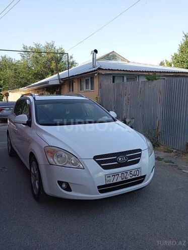 Kia  2008, 322,300 km - 1.6 l - Füzuli